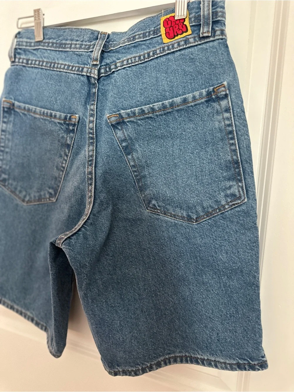 Empyre blue wash denim relax skate jorts